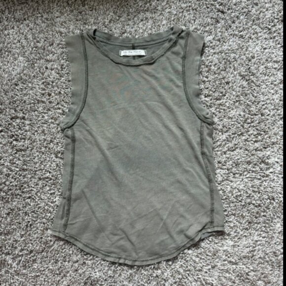 We the free Tank - Picture 1 of 3